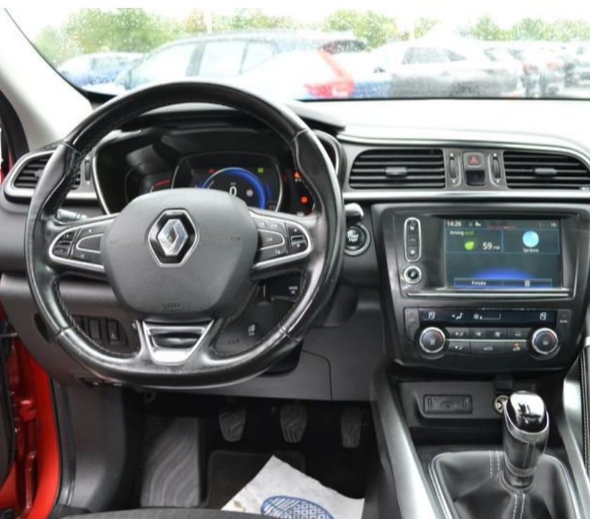 Voiture d'occasion Mayenne Laval - 53000 - Photos Vivastreet Renault Kadjar 1.6 DCI 130CH ENERGY INTENS 4WD