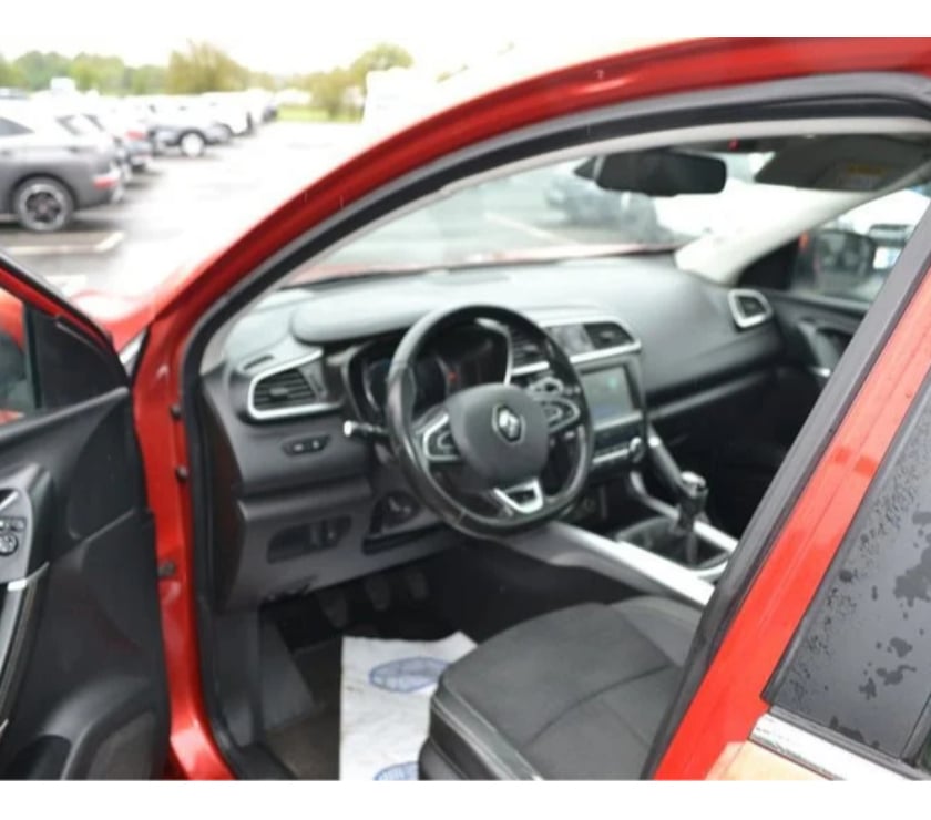 Voiture d'occasion Mayenne Laval - 53000 - Photos Vivastreet Renault Kadjar 1.6 DCI 130CH ENERGY INTENS 4WD
