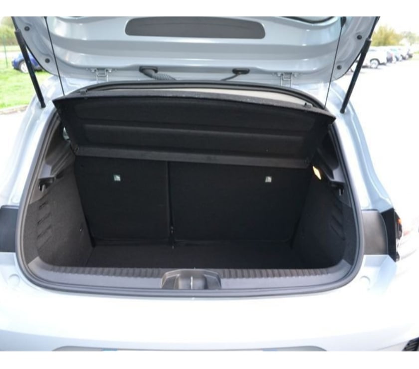 Voiture d'occasion Mayenne Laval - 53000 - Photos Vivastreet Renault Clio 1.5 DCI 100CH EVOLUTION - 25