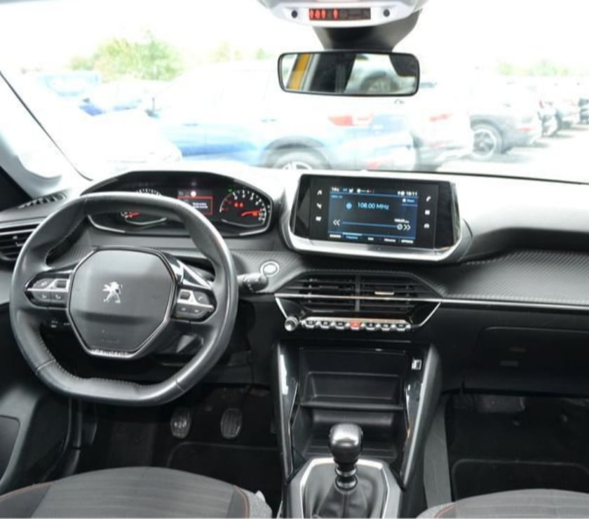 Voiture d'occasion Mayenne Laval - 53000 - Photos Vivastreet Peugeot 208 1.5 BLUEHDI 100CH S&S ACTIVE BUSINESS