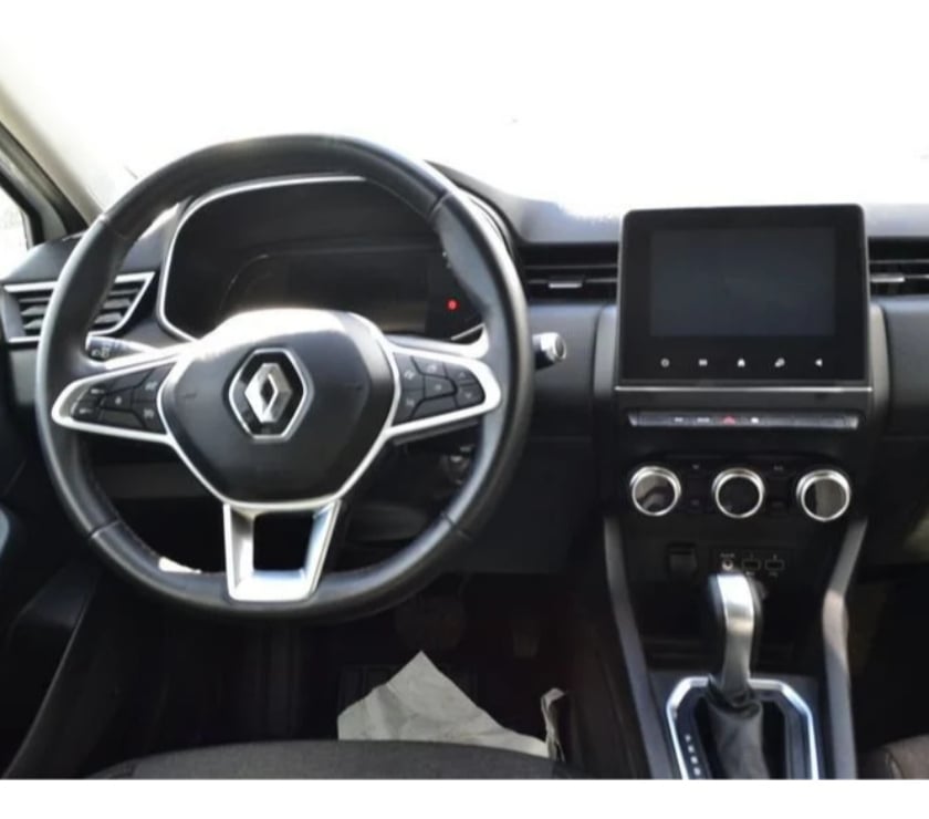 Voiture d'occasion Mayenne Laval - 53000 - Photos Vivastreet Renault Clio 1.6 E-TECH 140CH BUSINESS