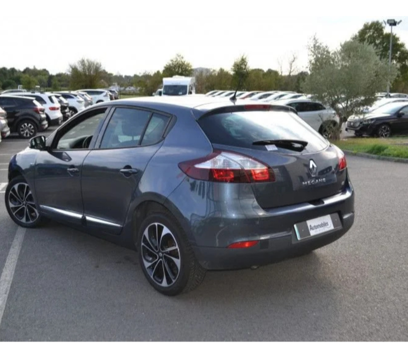 Voiture d'occasion Mayenne Laval - 53000 - Photos Vivastreet Renault Mégane 1.5 DCI 110CH BOSE EDC ECO² 2015