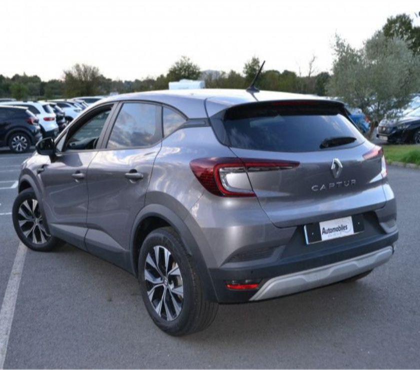 Voiture d'occasion Mayenne Laval - 53000 - Photos Vivastreet Renault Captur 1.0 TCE 90CH EVOLUTION