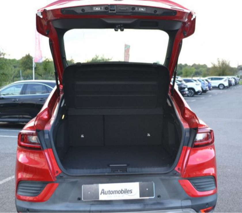 Voiture d'occasion Mayenne Laval - 53000 - Photos Vivastreet Renault Arkana 1.6 E-TECH 145CH INTENS -21B