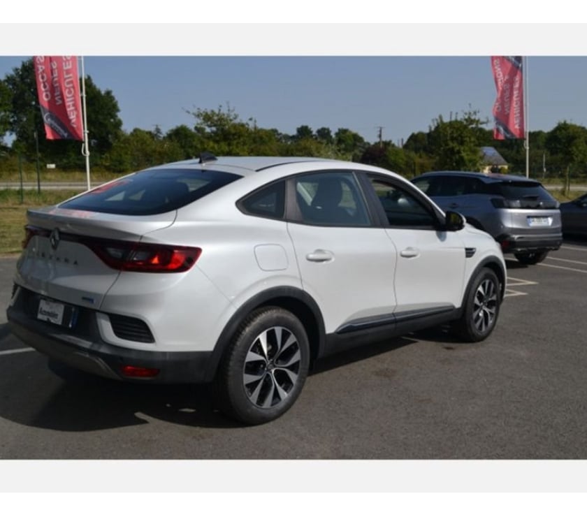 Voiture d'occasion Mayenne Laval - 53000 - Photos Vivastreet Renault Arkana 1.6 E-TECH 145CH BUSINESS