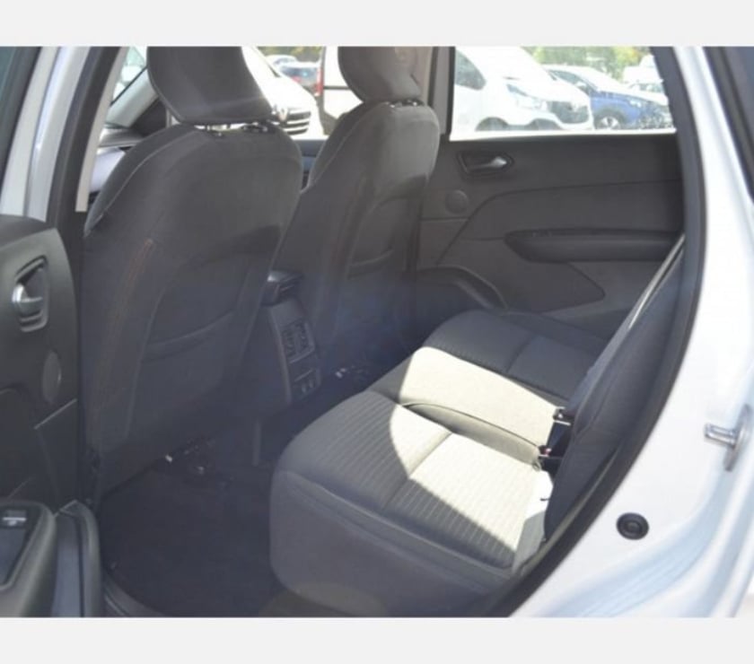 Voiture d'occasion Mayenne Laval - 53000 - Photos Vivastreet Renault Arkana 1.6 E-TECH 145CH BUSINESS