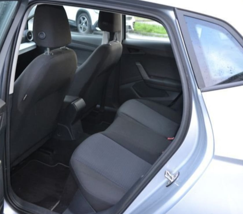 Voiture d'occasion Mayenne Laval - 53000 - Photos Vivastreet SEAT Ibiza 1.0 ECOTSI 95CH STYLE