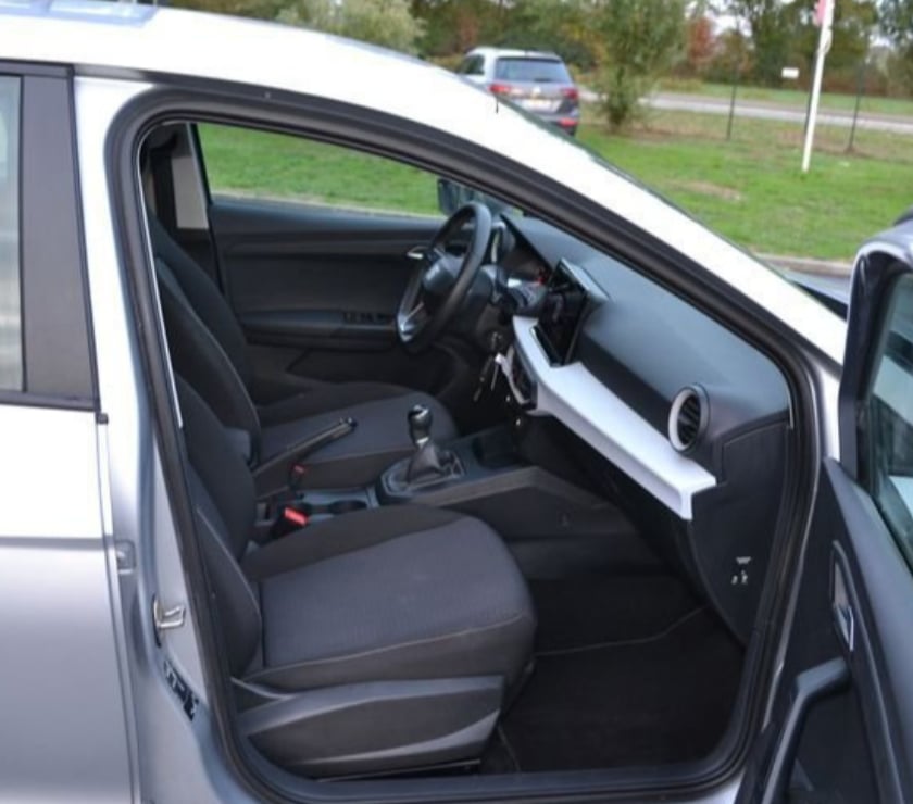 Voiture d'occasion Mayenne Laval - 53000 - Photos Vivastreet SEAT Ibiza 1.0 ECOTSI 95CH STYLE