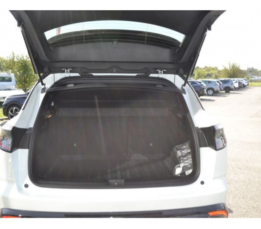 Voiture d'occasion Mayenne Laval - 53000 - Photos Vivastreet Renault Austral 1.2 TCE MILD HYBRID ADVANCED 130CH TECHNO