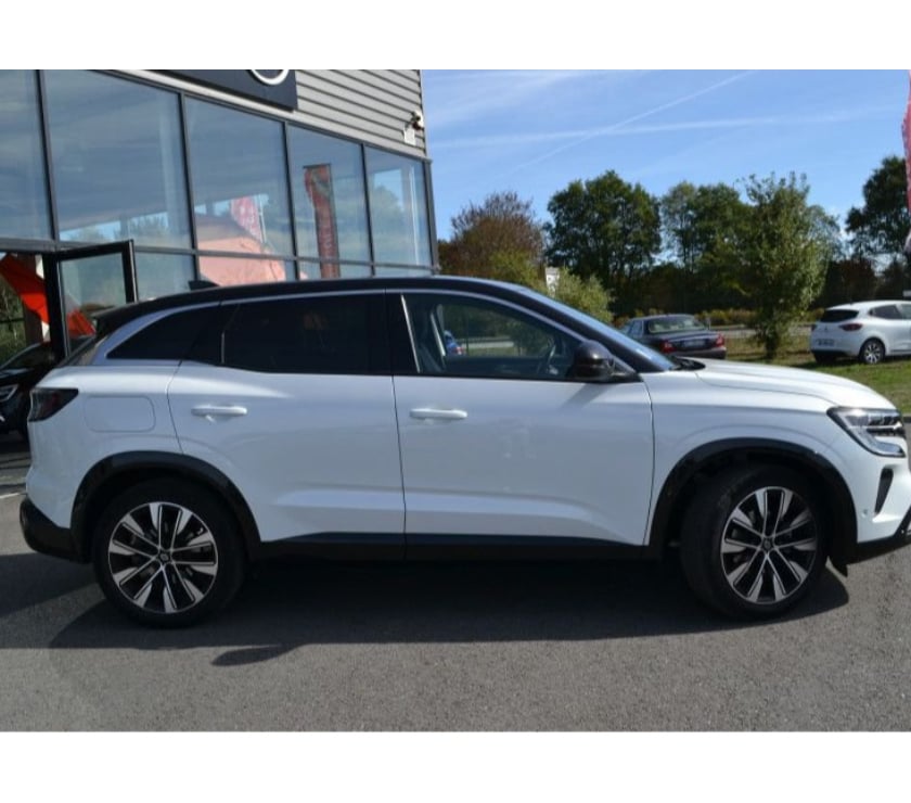 Voiture d'occasion Mayenne Laval - 53000 - Photos Vivastreet Renault Austral 1.2 TCE MILD HYBRID ADVANCED 130CH TECHNO