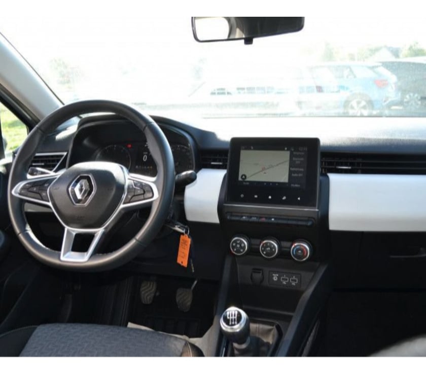 Voiture d'occasion Mayenne Laval - 53000 - Photos Vivastreet Renault Clio 1.0 TCE 90CH EVOLUTION