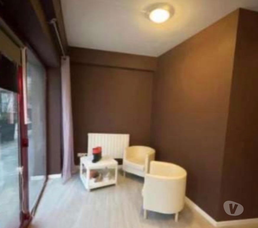 Massages Moselle Thionville - Photos Vivastreet Lili Salon massage relaxant 57100