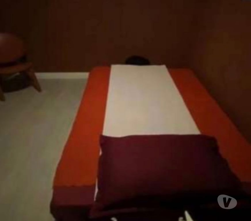 Massages Moselle Thionville - Photos Vivastreet Lili Salon massage relaxant 57100