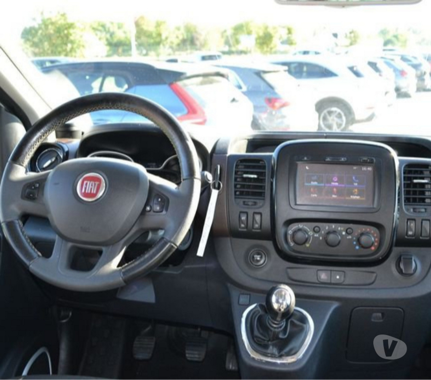 Véhicules commerciaux & utilitaires d'occasion Mayenne Laval - 53000 - Photos Vivastreet Fiat Professional Talento 1.2 LH1 1.6 MULTIJET 125CH 9 PLACE