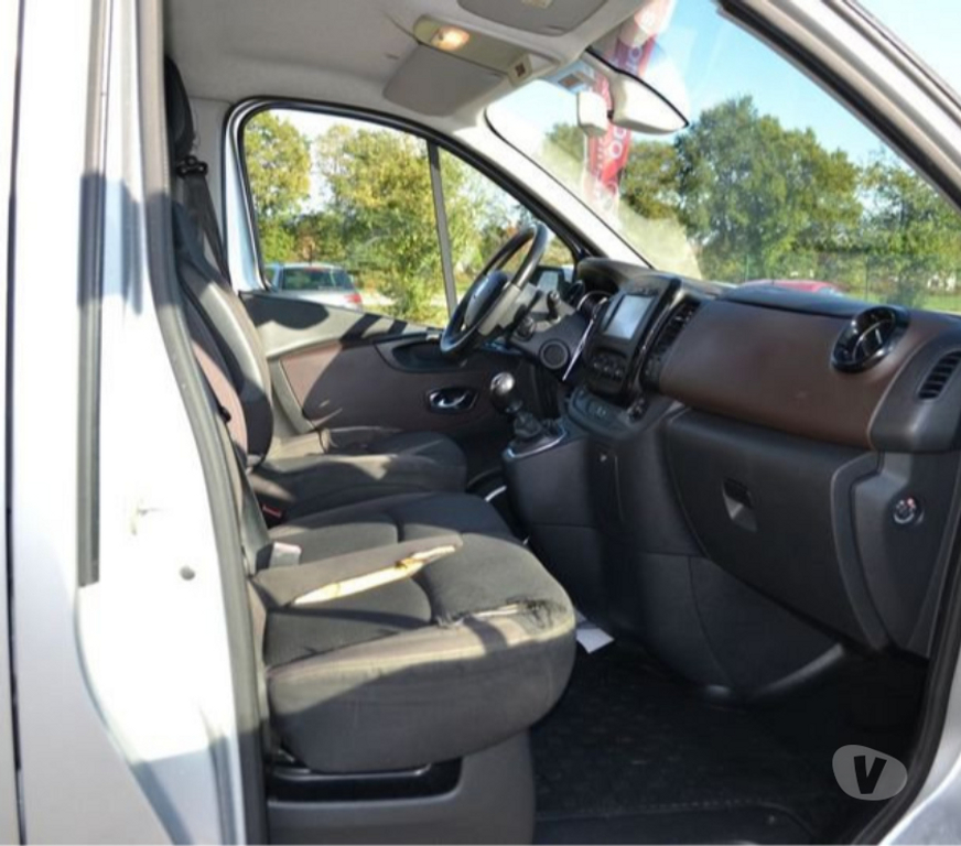 Véhicules commerciaux & utilitaires d'occasion Mayenne Laval - 53000 - Photos Vivastreet Fiat Professional Talento 1.2 LH1 1.6 MULTIJET 125CH 9 PLACE