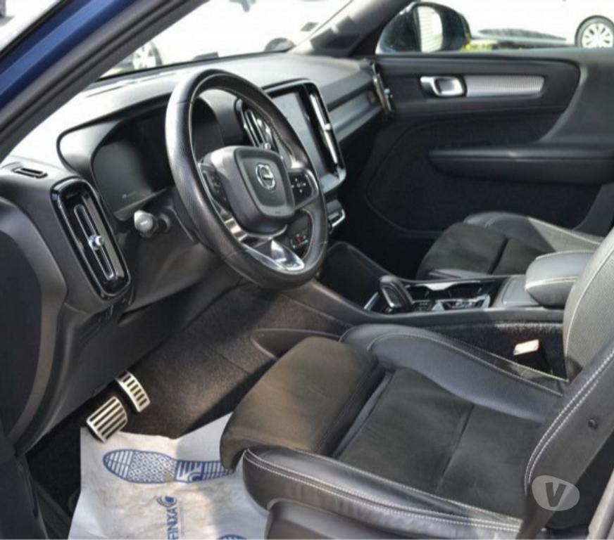 Voiture d'occasion Mayenne Laval - 53000 - Photos Vivastreet Volvo XC40 D4 ADBLUE AWD 190CH R-DESIGN GEARTRONIC 8