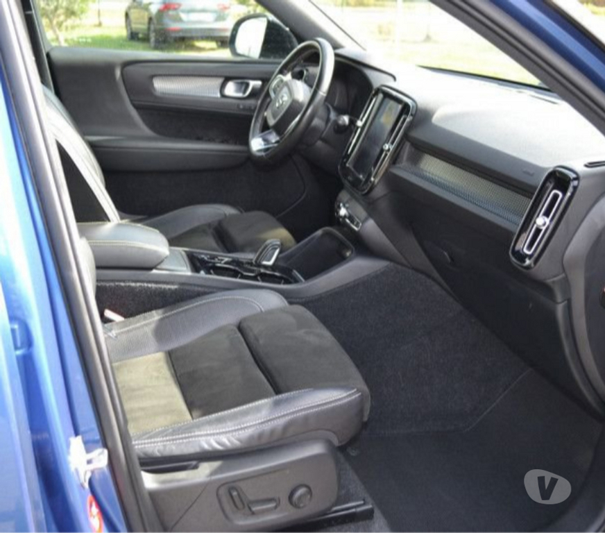Voiture d'occasion Mayenne Laval - 53000 - Photos Vivastreet Volvo XC40 D4 ADBLUE AWD 190CH R-DESIGN GEARTRONIC 8