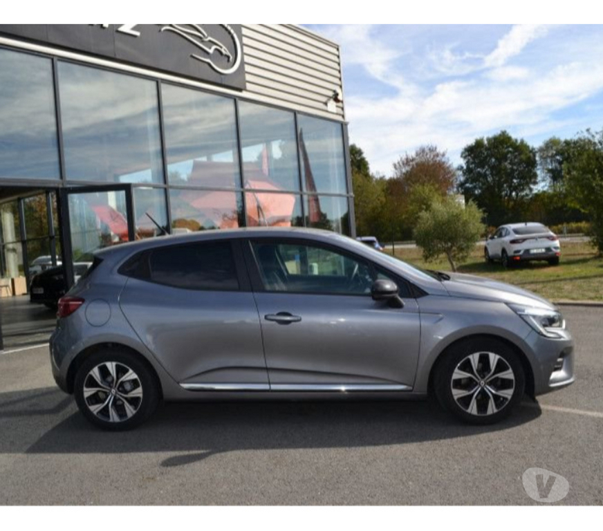 Voiture d'occasion Mayenne Laval - 53000 - Photos Vivastreet Renault Clio 1.0 TCE 90CH EVOLUTION