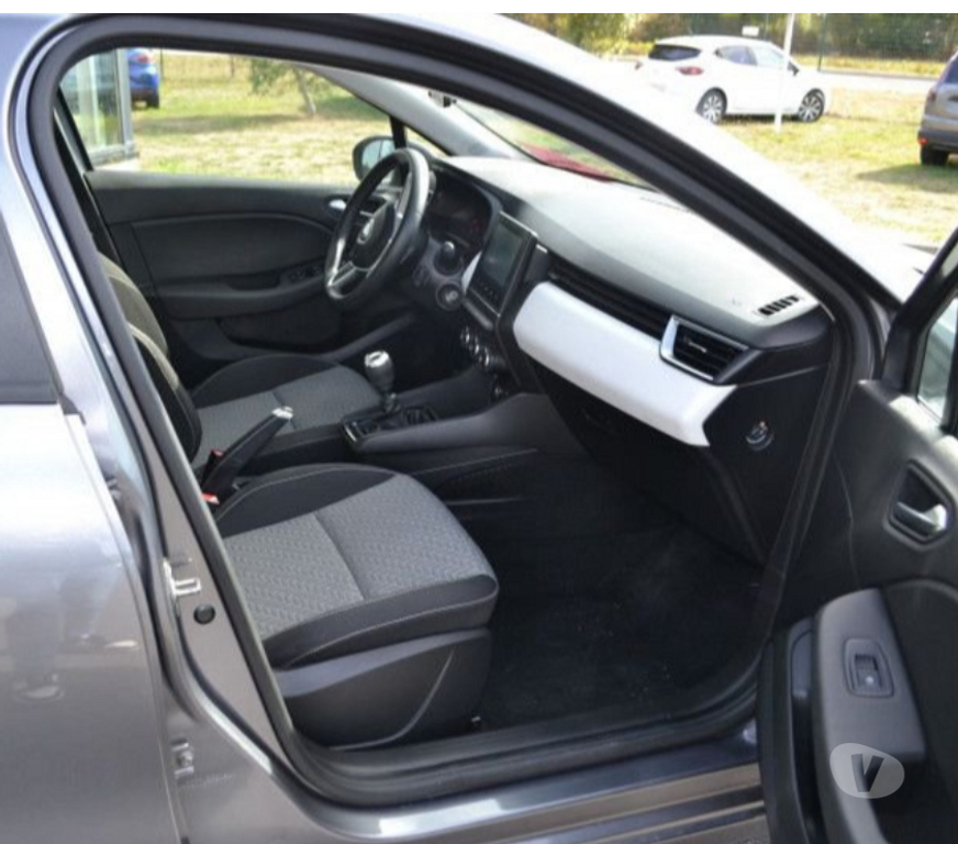 Voiture d'occasion Mayenne Laval - 53000 - Photos Vivastreet Renault Clio 1.0 TCE 90CH EVOLUTION