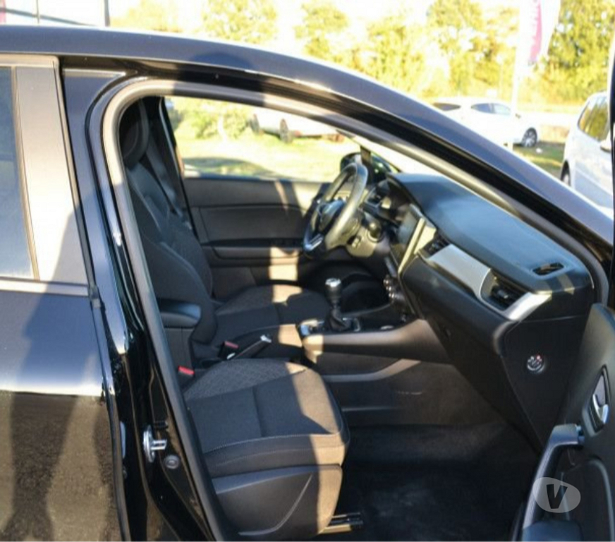 Voiture d'occasion Mayenne Laval - 53000 - Photos Vivastreet Renault Captur 1.0 TCE 90CH EVOLUTION