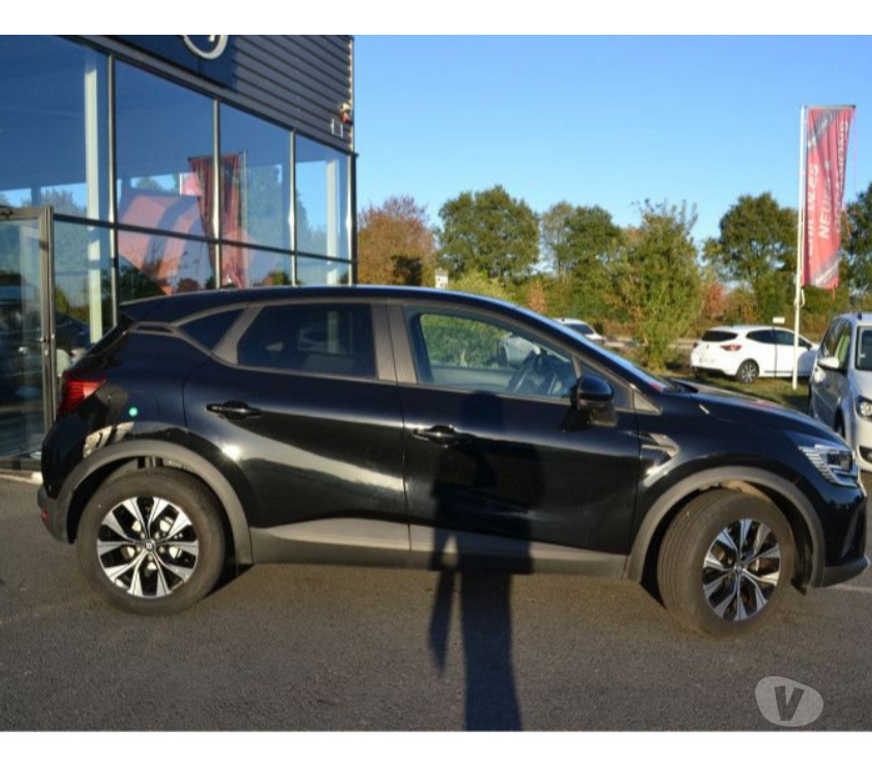 Voiture d'occasion Mayenne Laval - 53000 - Photos Vivastreet Renault Captur 1.0 TCE 90CH EVOLUTION