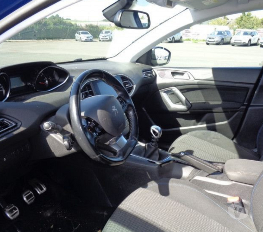 Voiture d'occasion Mayenne Laval - 53000 - Photos Vivastreet Peugeot 308 1.5 BLUEHDI 130CH S&S STYLE