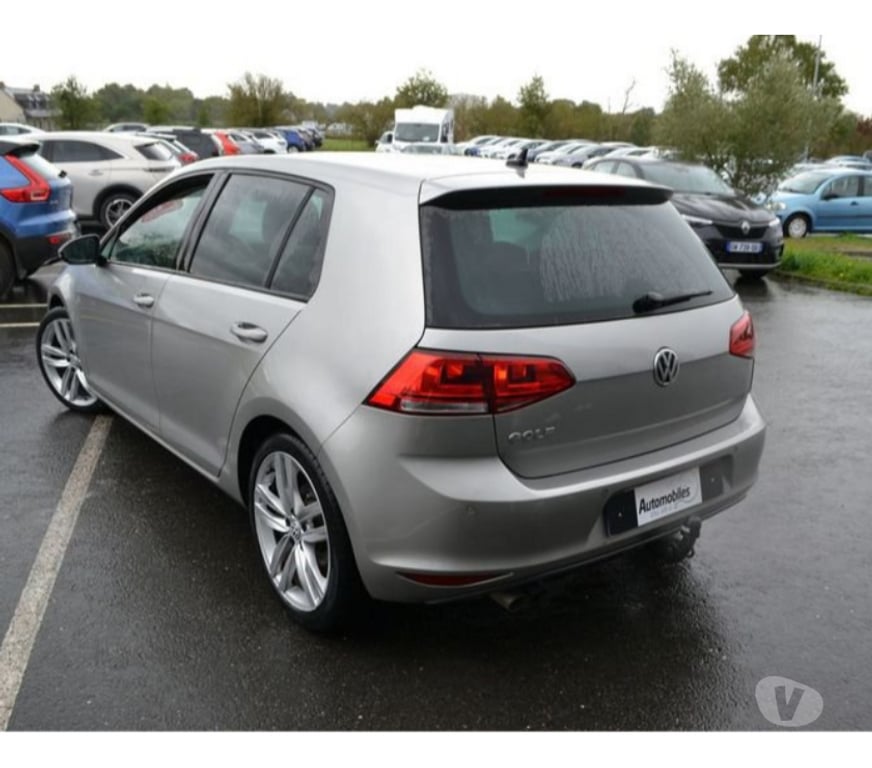 Voiture d'occasion Mayenne Laval - 53000 - Photos Vivastreet Volkswagen Golf 2.0 TDI 150CH BLUEMOTION TECHNOLOGY FAP CARA