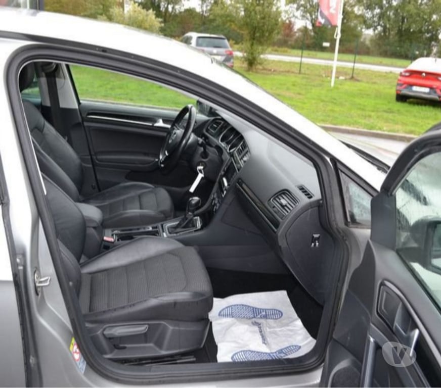 Voiture d'occasion Mayenne Laval - 53000 - Photos Vivastreet Volkswagen Golf 2.0 TDI 150CH BLUEMOTION TECHNOLOGY FAP CARA