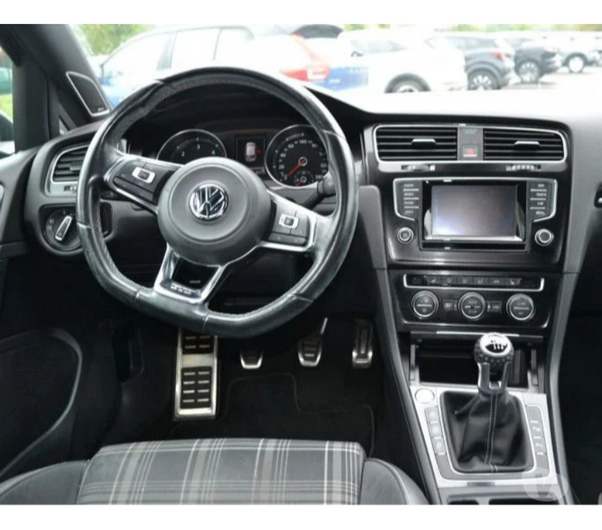 Voiture d'occasion Mayenne Laval - 53000 - Photos Vivastreet Volkswagen Golf 2.0 TDI 184CH BLUEMOTION TECHNOLOGY FAP GTD