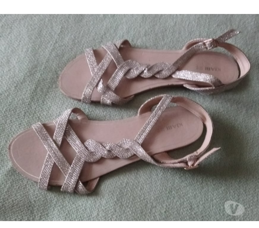 Chaussures Seine-Saint-Denis La Courneuve - 93120 - Photos Vivastreet Sandales nu-pieds