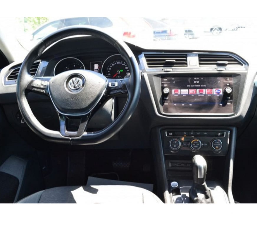 Voiture d'occasion Mayenne Laval - 53000 - Photos Vivastreet Volkswagen Tiguan 2.0 TDI 110CH BLUEMOTION TECHNOLOGY FAP