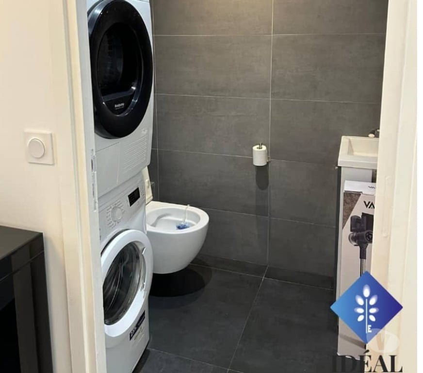 Appartement meublé Paris Paris 14ème ardt - 75014 - Photos Vivastreet Location appartement meublé 4 pièces 94 m²