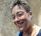 Mantes la Jolie - Yvelines — Je recherche une femme pour m'aider à vivre chez moi.