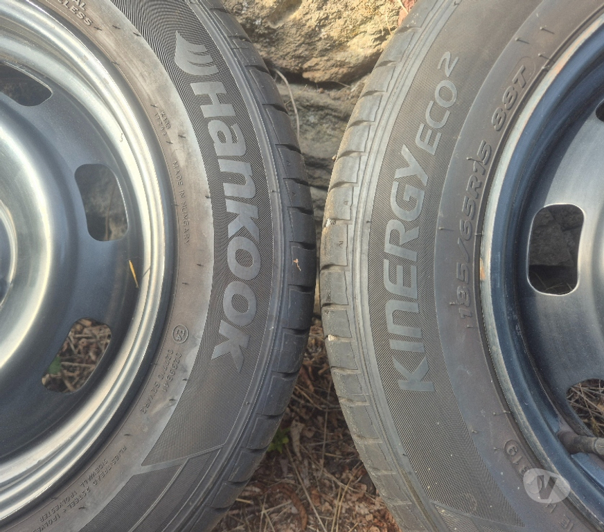 Pièces et services auto Loire St Etienne - Photos Vivastreet 2 roues été 185 65 15 88T Hankook Peugeot ou Citroën