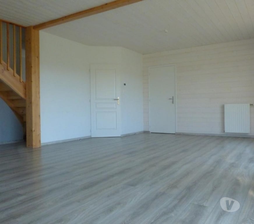 Location maison Haute-Loire Espaly St Marcel - 43000 - Photos Vivastreet Maison 5 pièces 90 m² 43000 Espaly-Saint-Marcel