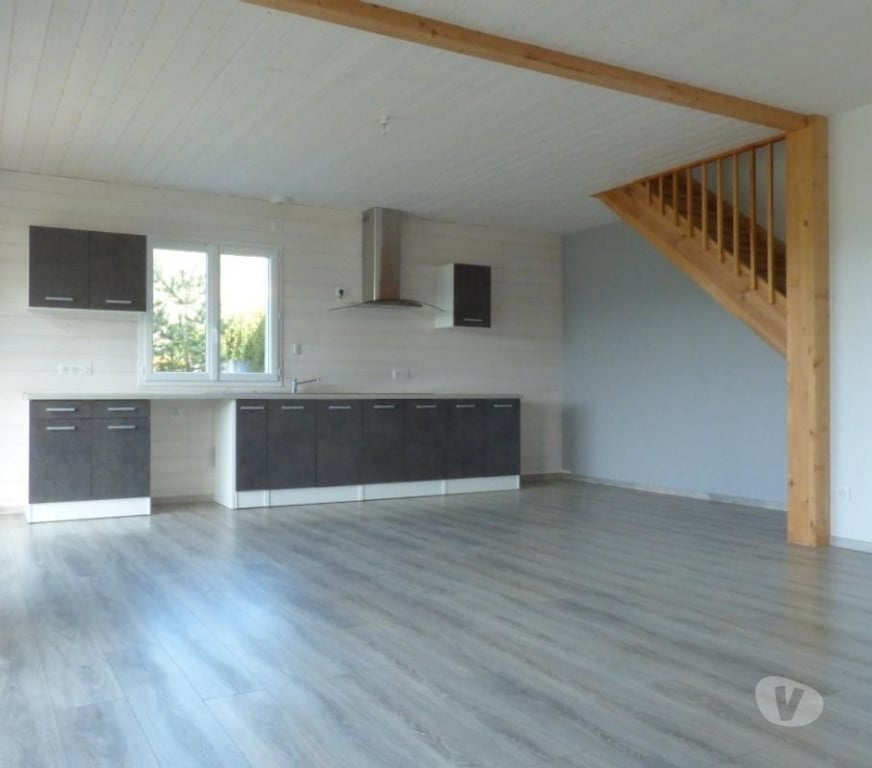 Location maison Haute-Loire Espaly St Marcel - 43000 - Photos Vivastreet Maison 5 pièces 90 m² 43000 Espaly-Saint-Marcel