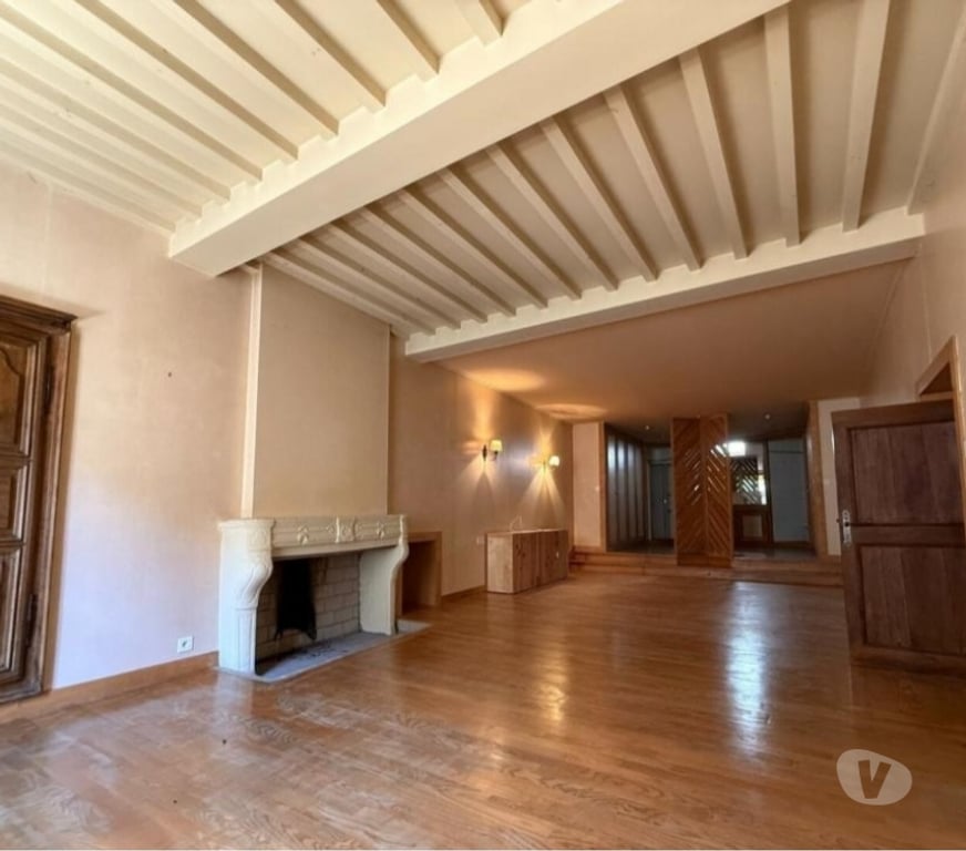 Location maison Ain St Etienne du Bois - 01370 - Photos Vivastreet Maison 8 pièces 250 m²
