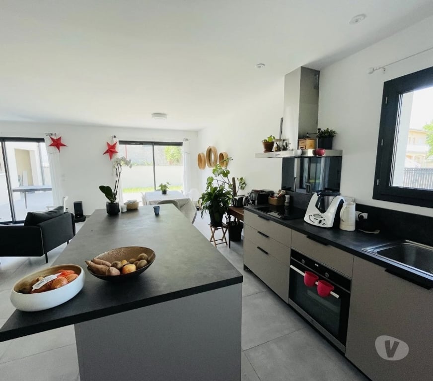 Location maison Rhône Genas - 69740 - Photos Vivastreet Maison 5 pièces 114.67 m² à Genas (69)