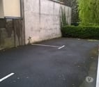 Grande place de parking (10 mètres de long)spéciale camion