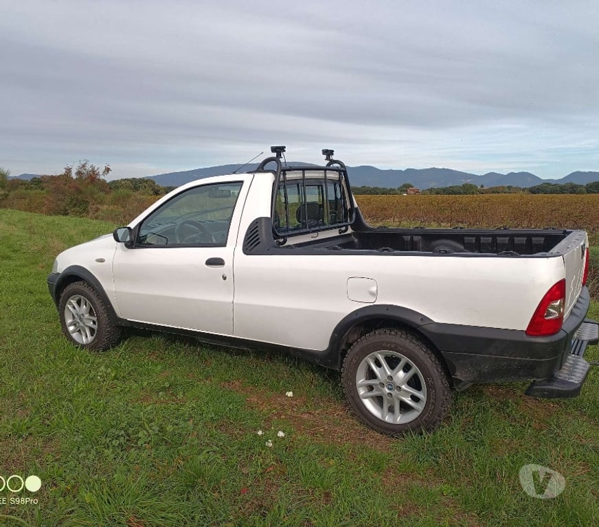 Voiture d'occasion Drôme Grignan - 26230 - Photos Vivastreet Fiat Strada Pick-up 1.9D Entièrement révisée