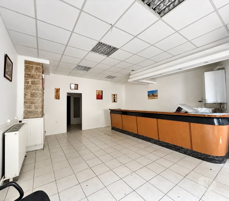 Fond de Commerce a vendre Jura Lons le Saunier - 39000 - Photos Vivastreet Murs commerciaux libres 54,11 m2 - Lons-le-Saunier
