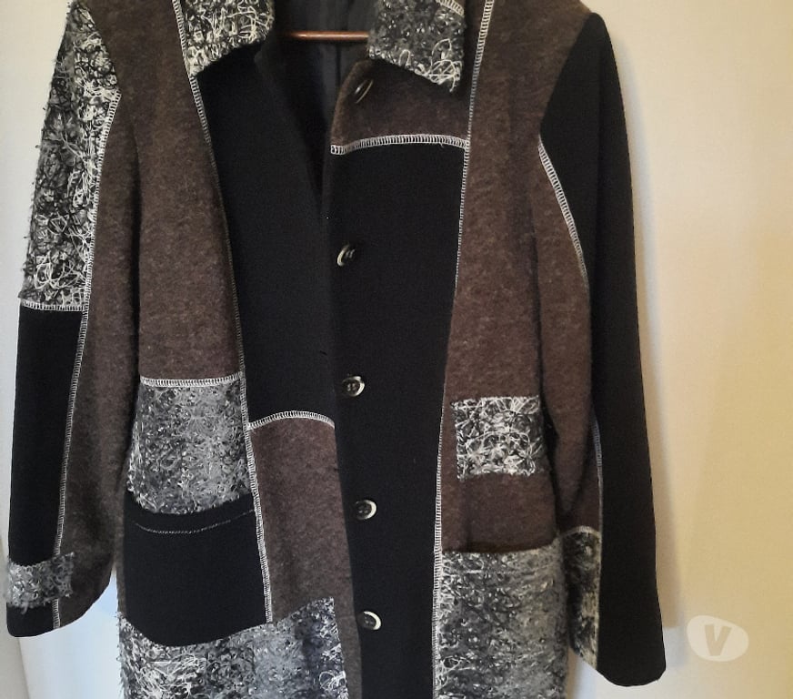 Vêtements occasion Vosges Charmes - 88130 - Photos Vivastreet BEAU MANTEAU POUR L HIVER