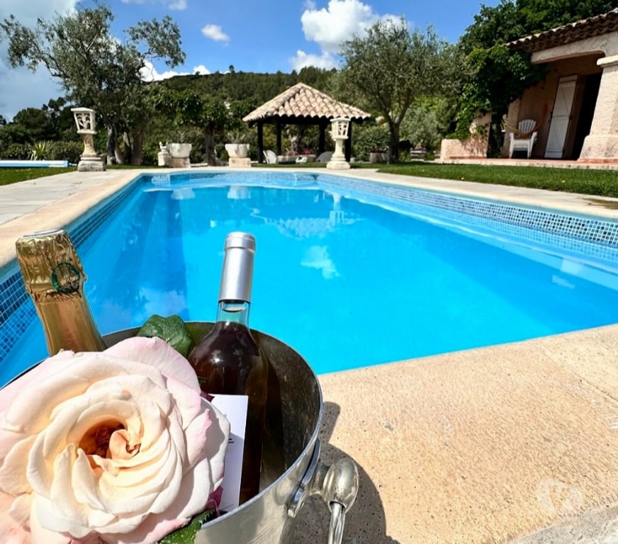 location saisonniere Var Cabasse - 83340 - Photos Vivastreet villa piscine exclusivité aux locataires