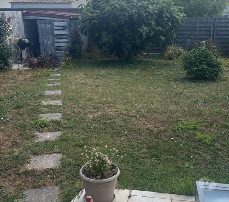 Location maison Charente-Maritime Villedoux - 17230 - Photos Vivastreet mAISON PLEIN PIEDS 3 CHAMBRES 102 M CARRE,126 M CARRE AVEC