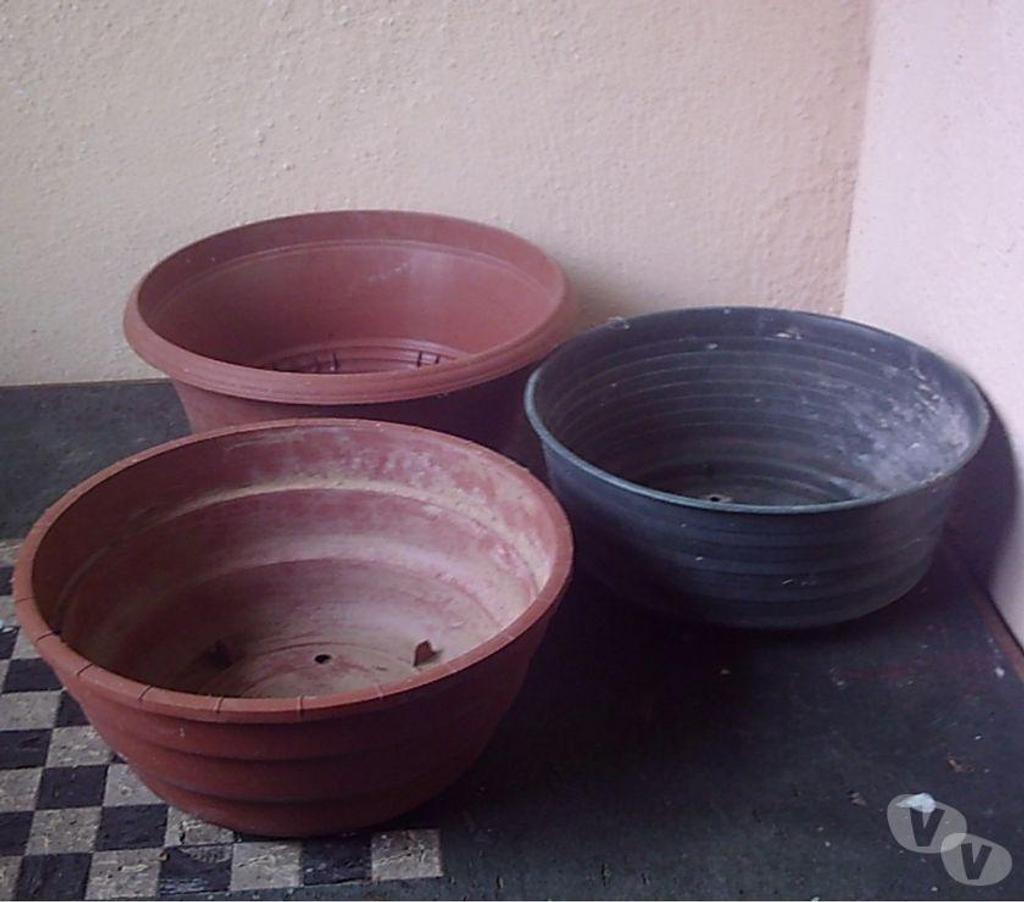  Bas-Rhin Bouxwiller - 67330 - Photos Vivastreet Jardinières et Pots de Fleurs en plastique