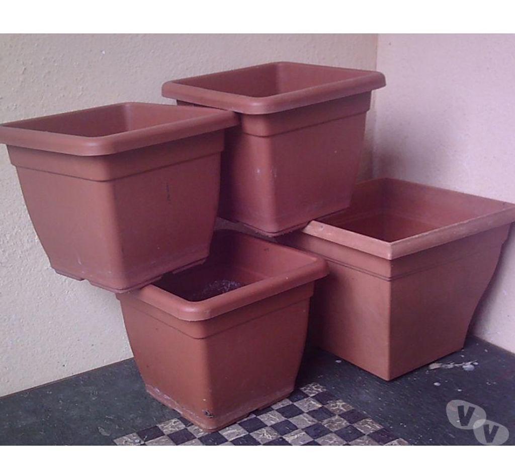  Bas-Rhin Bouxwiller - 67330 - Photos Vivastreet Jardinières et Pots de Fleurs en plastique