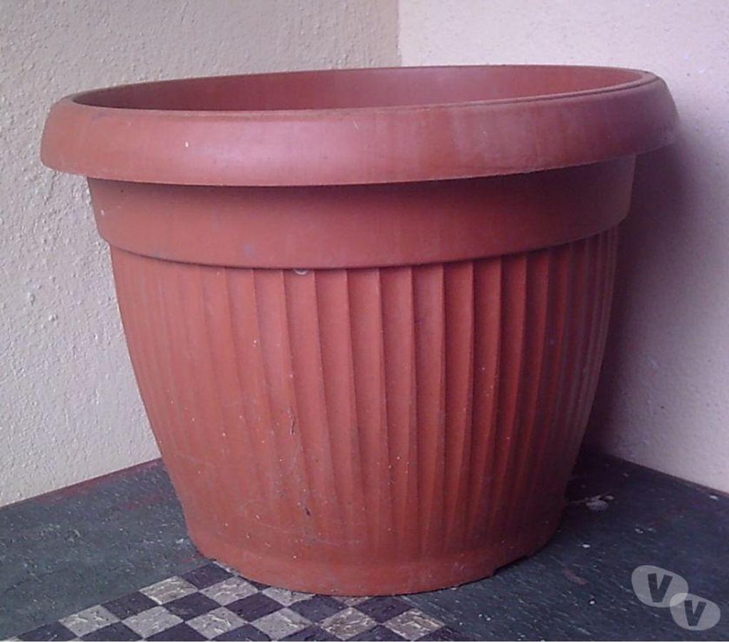  Bas-Rhin Bouxwiller - 67330 - Photos Vivastreet Jardinières et Pots de Fleurs en plastique