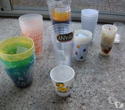 Ameublement & art de la table Bouxwiller Bas-Rhin - Photos Vivastreet Vaisselle de camping ou de fête jetable- plastique et carton