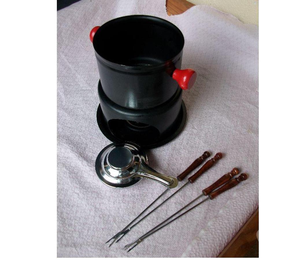 Electroménager occasion Bas-Rhin Bouxwiller - 67330 - Photos Vivastreet Appareils pour Grillades et Sets à Fondue-neufs