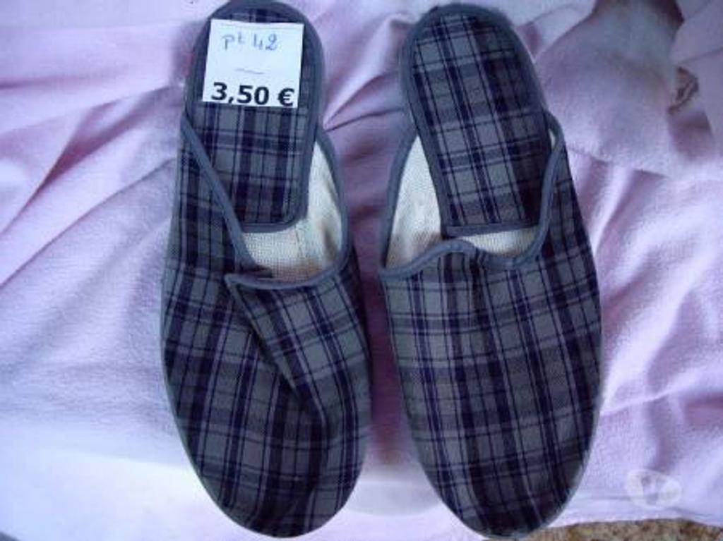 Chaussures Bas-Rhin Bouxwiller - 67330 - Photos Vivastreet Pantoufles Homme Pointure 42 et 42-43 et 43 - neuves